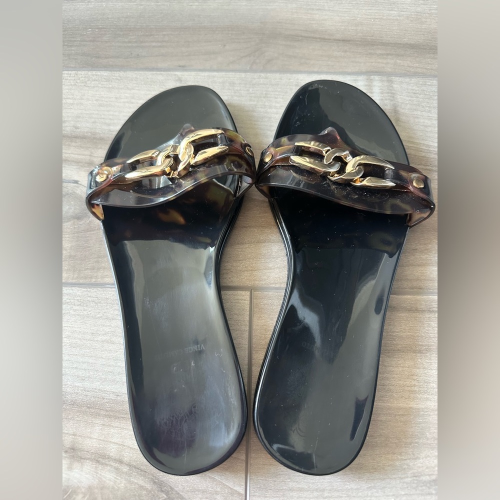 Vince Camuto Jelly Thong Sandal Size 7